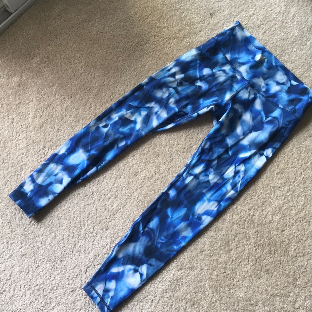 Lulu lemon wunder under